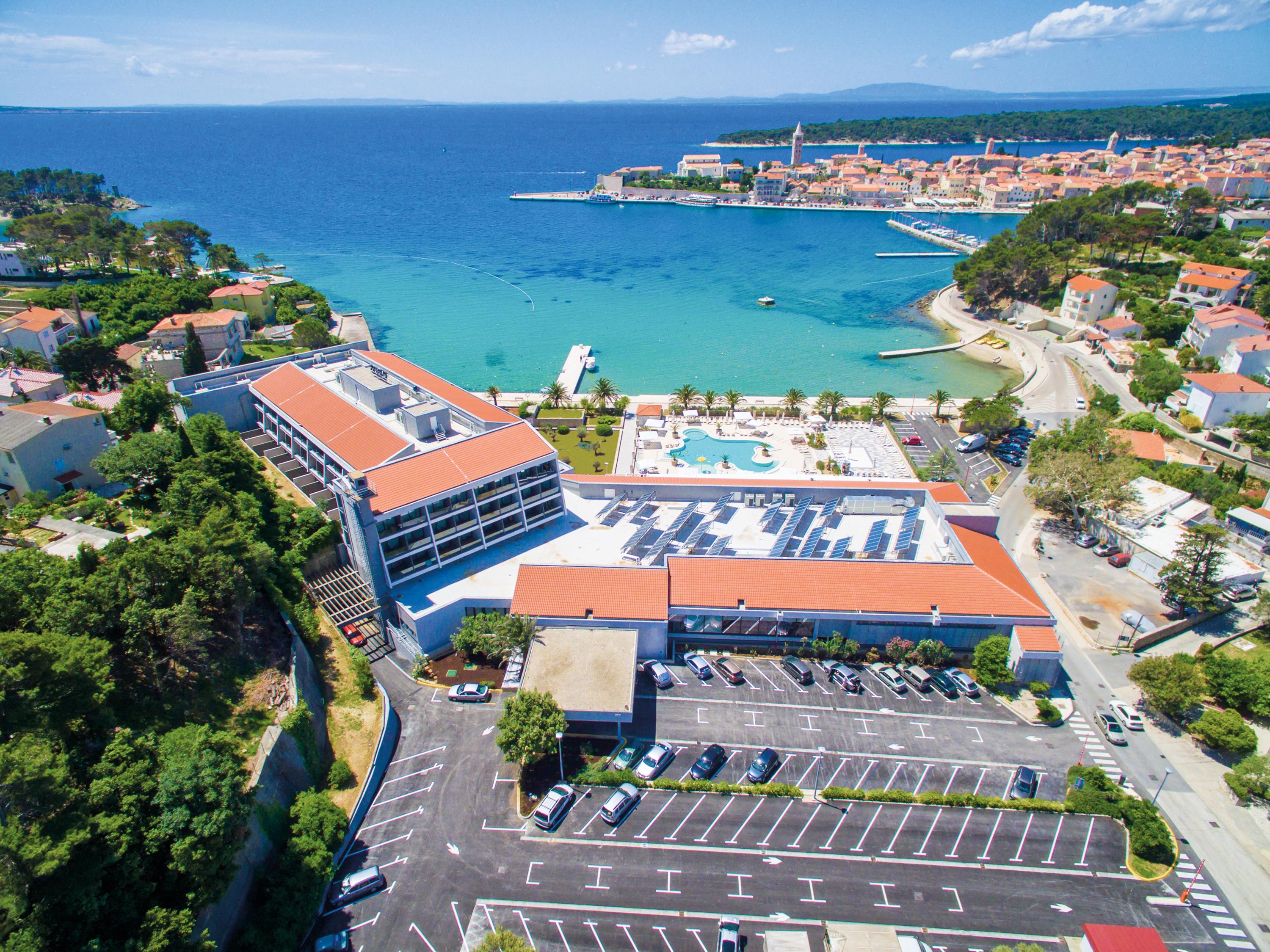 Valamar Padova Hotel Banjol Exterior photo